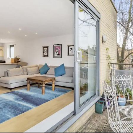 Spacious, Bright And Modern Flat In Holloway 伦敦 外观 照片