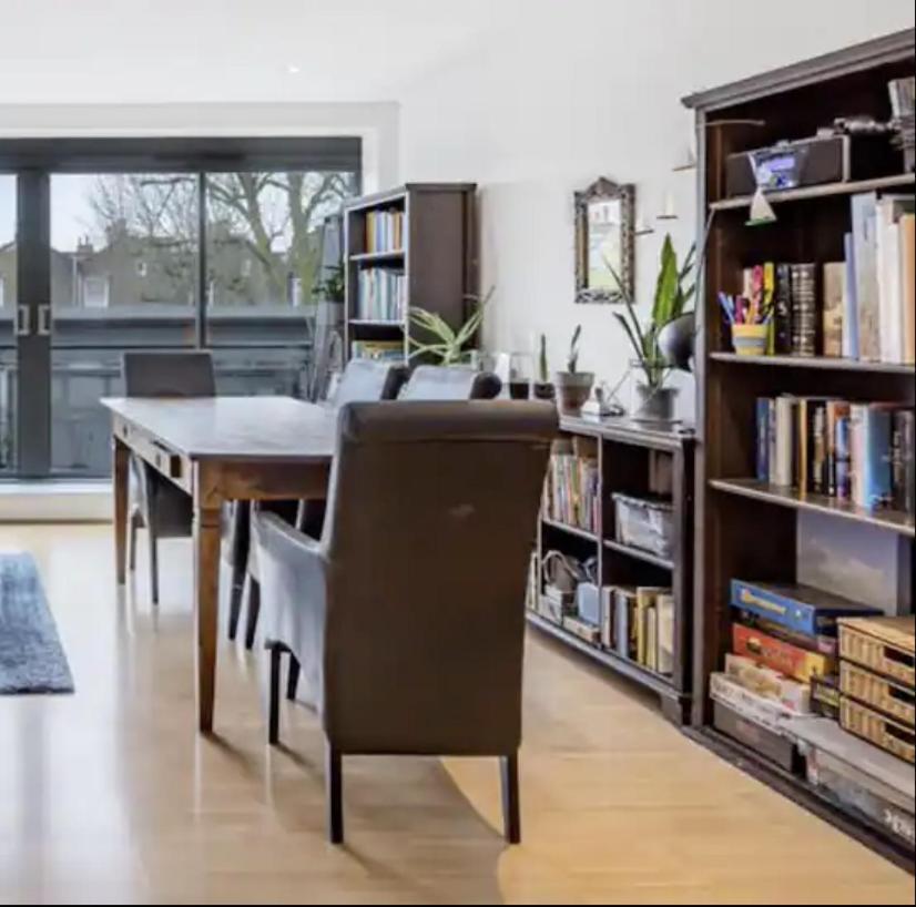 Spacious, Bright And Modern Flat In Holloway 伦敦 外观 照片